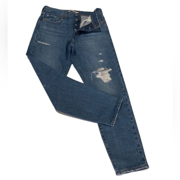 Levi’s Premium Wedgie Distressed Straight Leg Jeans. Size 28 EUC - Picture 1 of 9